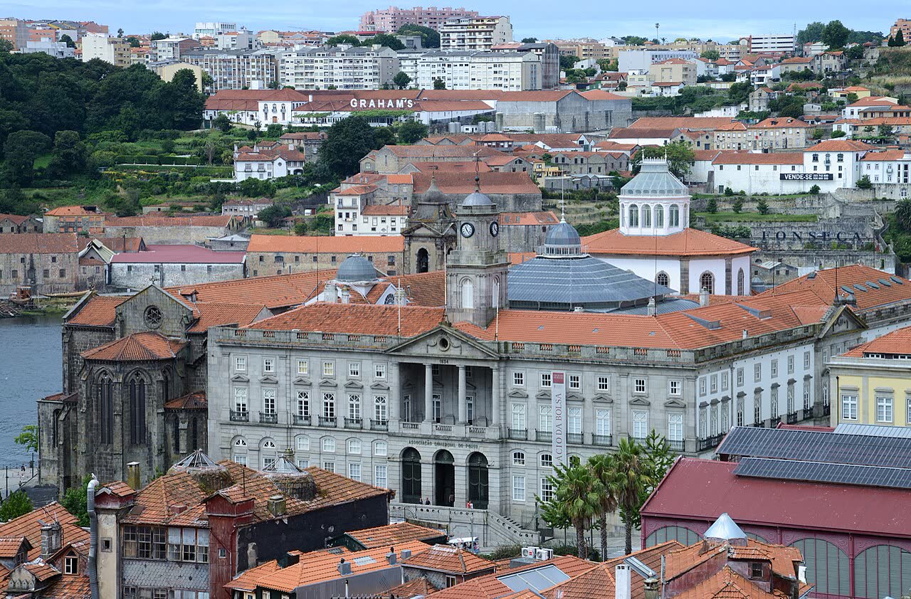 Visiting the Palacio da Bolsa in Porto