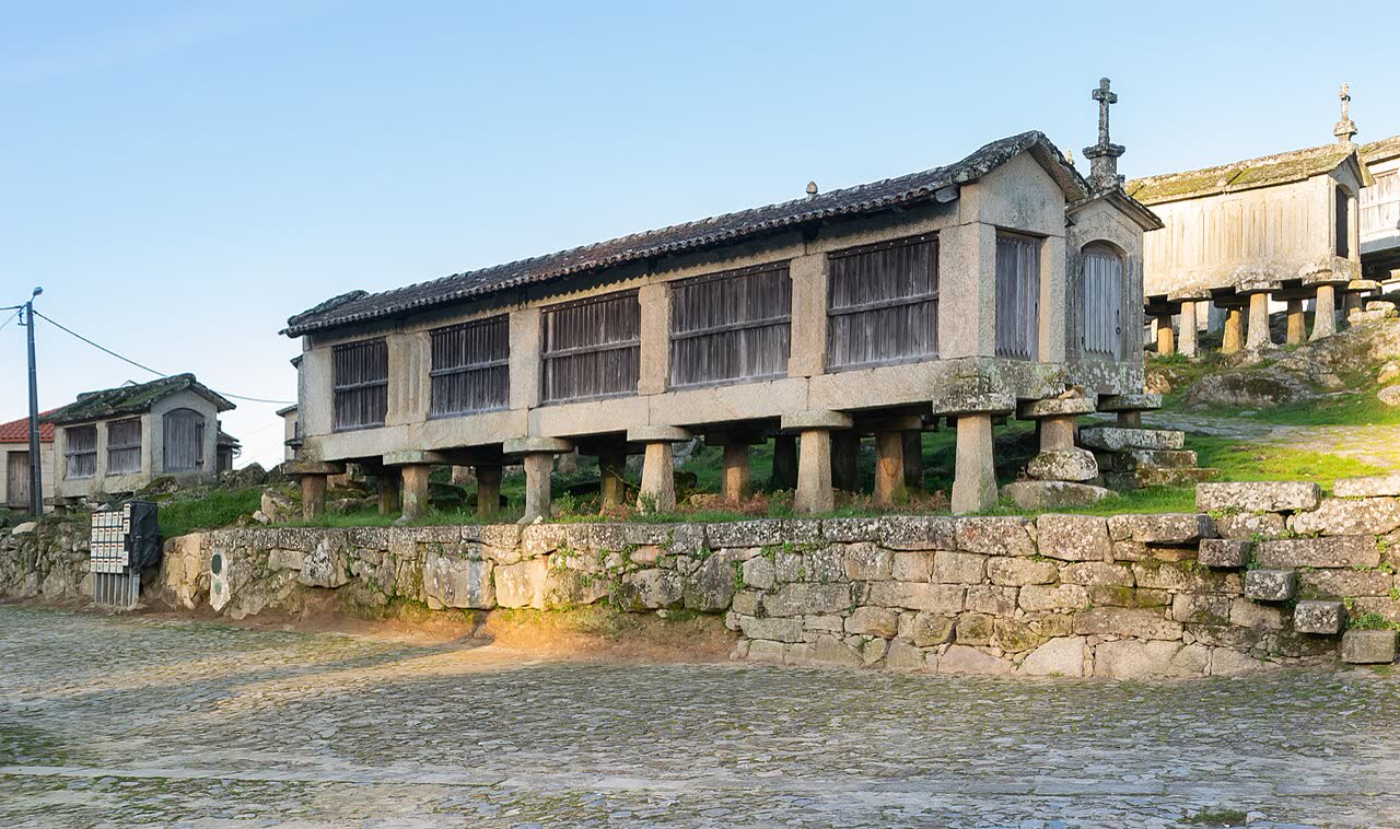 Soajo and Lindoso